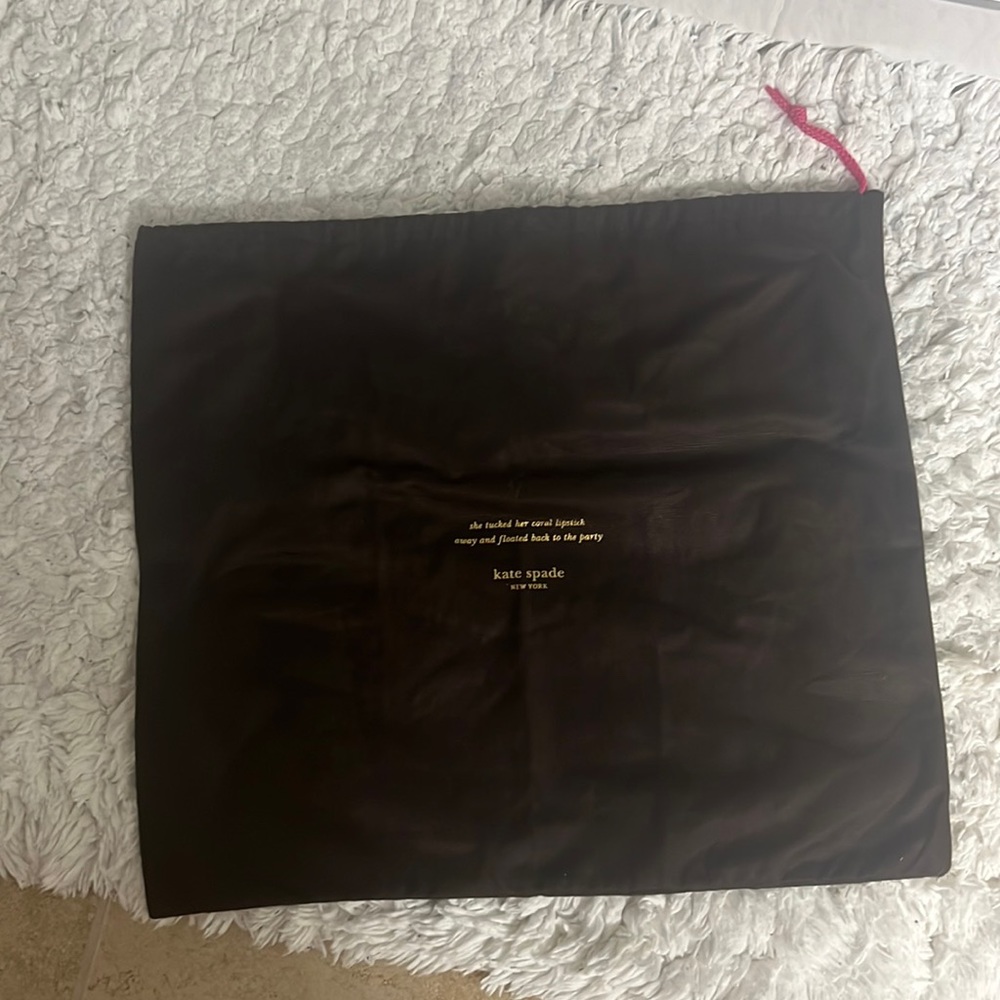Kate Spade ♠️Dust cover ♠️